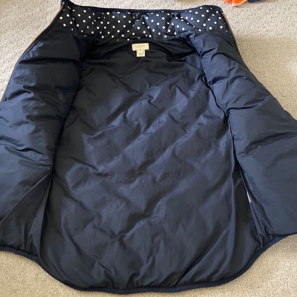 J. CREW navy polka-dot puffer vest, Sz Small. - Picture 3 of 6
